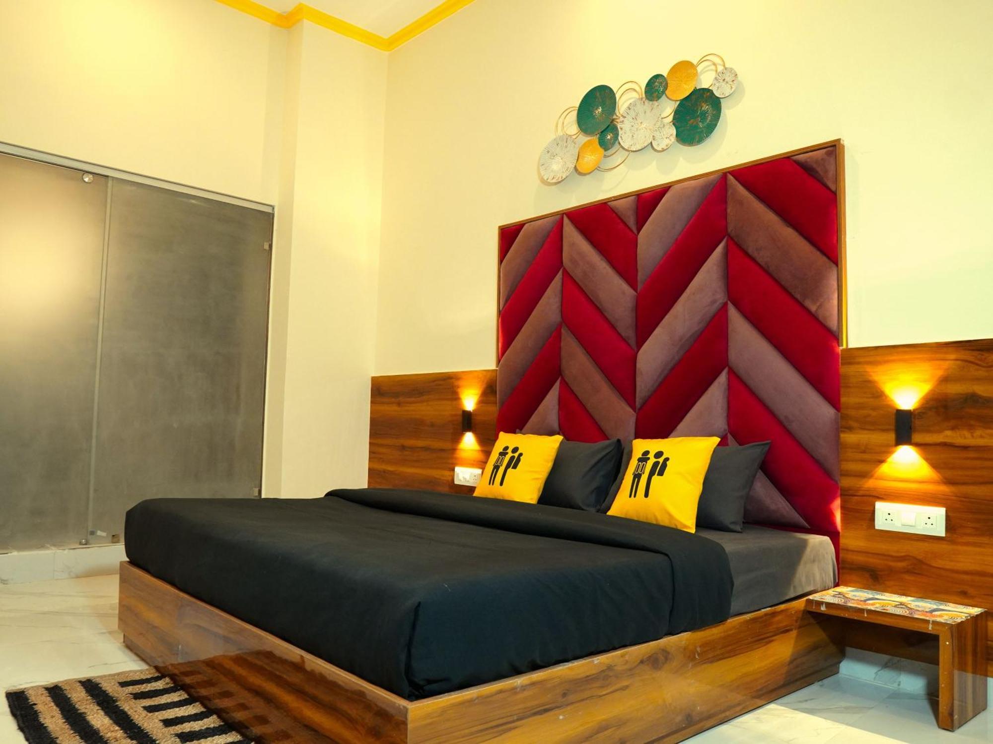 The Hosteller Rishikesh, Upper Tapovan エクステリア 写真