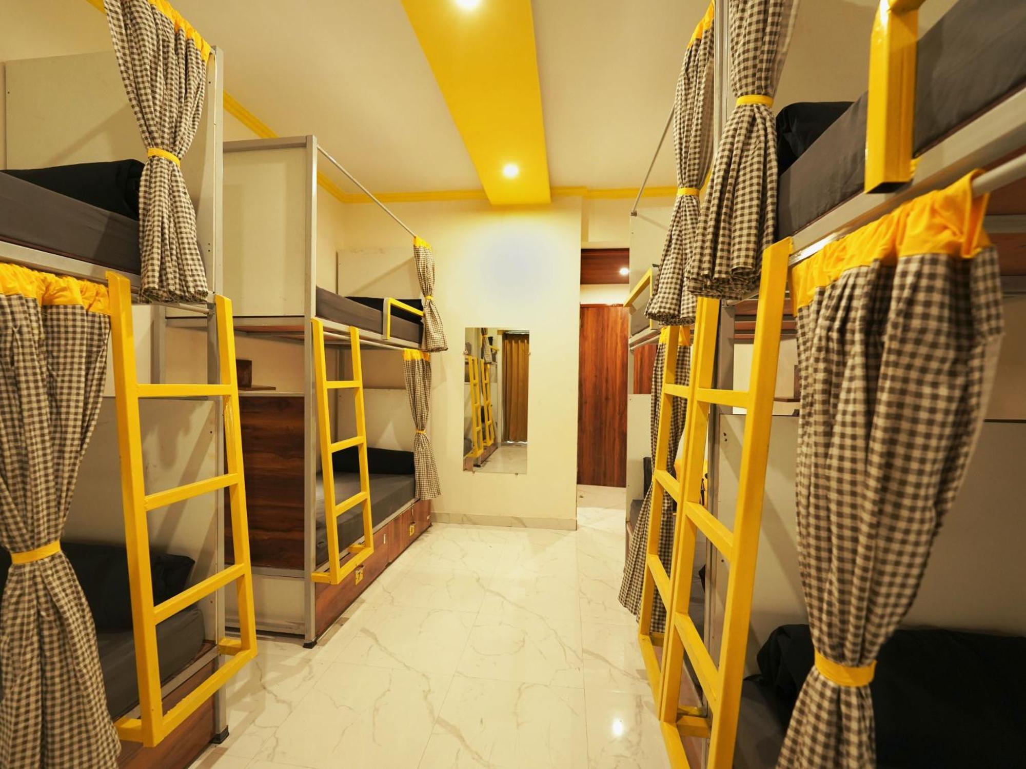 The Hosteller Rishikesh, Upper Tapovan エクステリア 写真