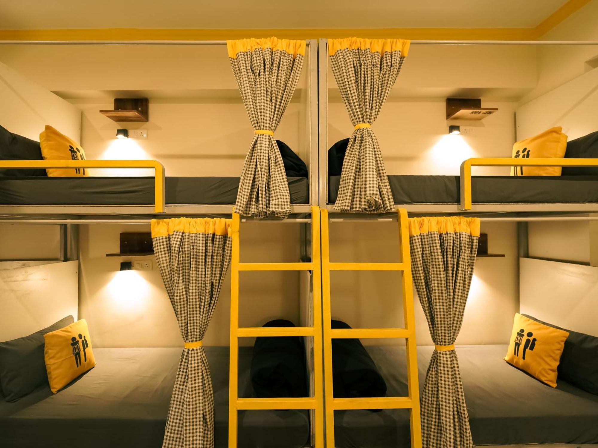 The Hosteller Rishikesh, Upper Tapovan エクステリア 写真