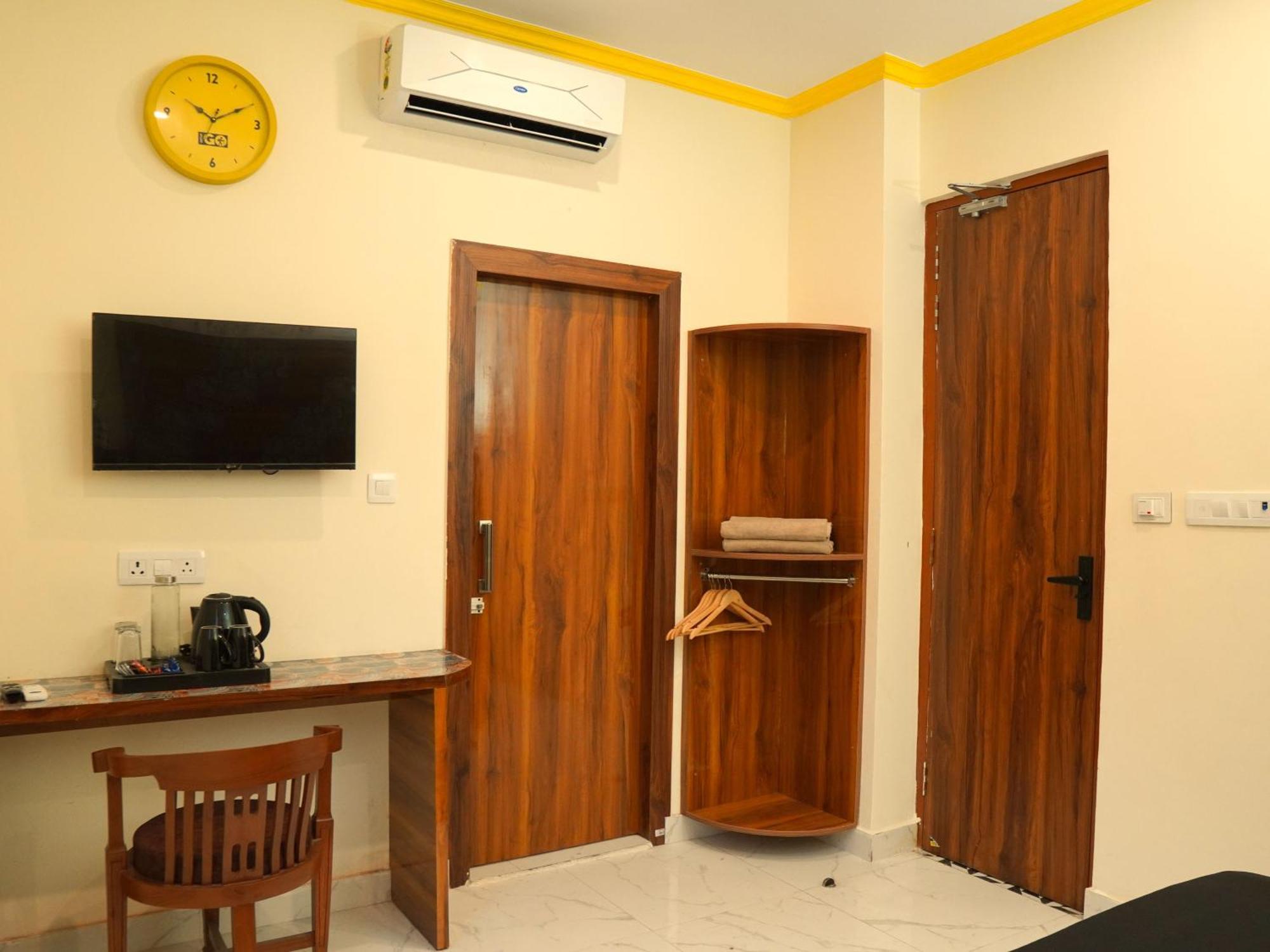 The Hosteller Rishikesh, Upper Tapovan エクステリア 写真