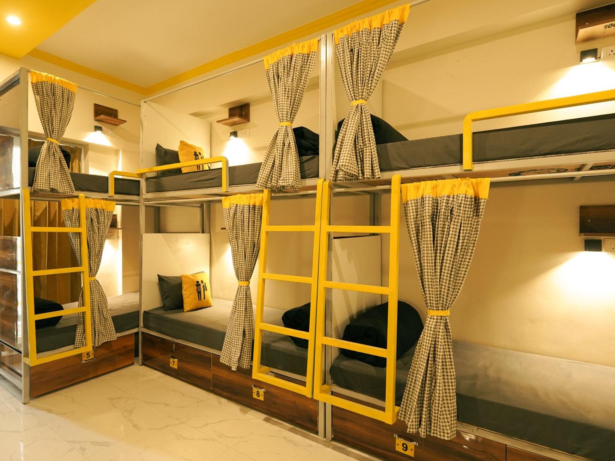 The Hosteller Rishikesh, Upper Tapovan エクステリア 写真